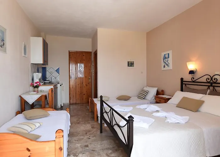 Vrohaki Studios&rooms