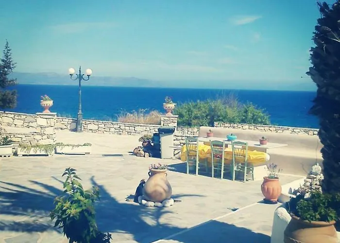 Vrohaki Studios&rooms