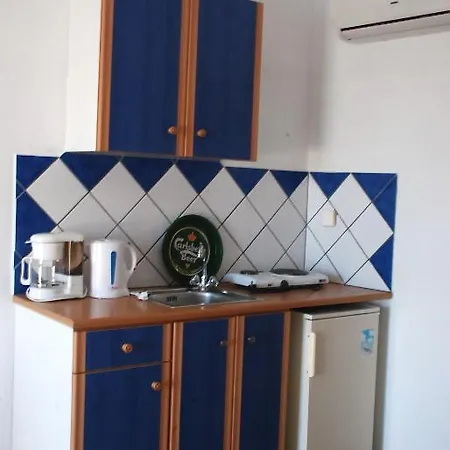 Appartement Vrohaki & *