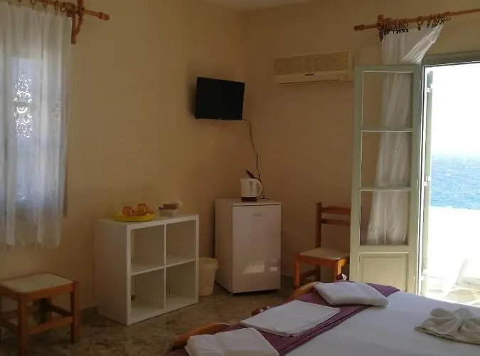 Vrohaki & Apartment Piso Livadi